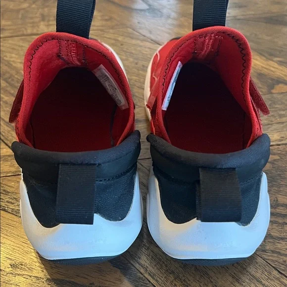 Jordan Kids 23/7 Red/Black Slip-On Sneakers with White Sole, Jumpman, Size 13C - Picture 4 of 8